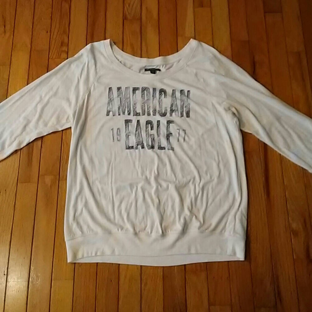 Women's American eagle top